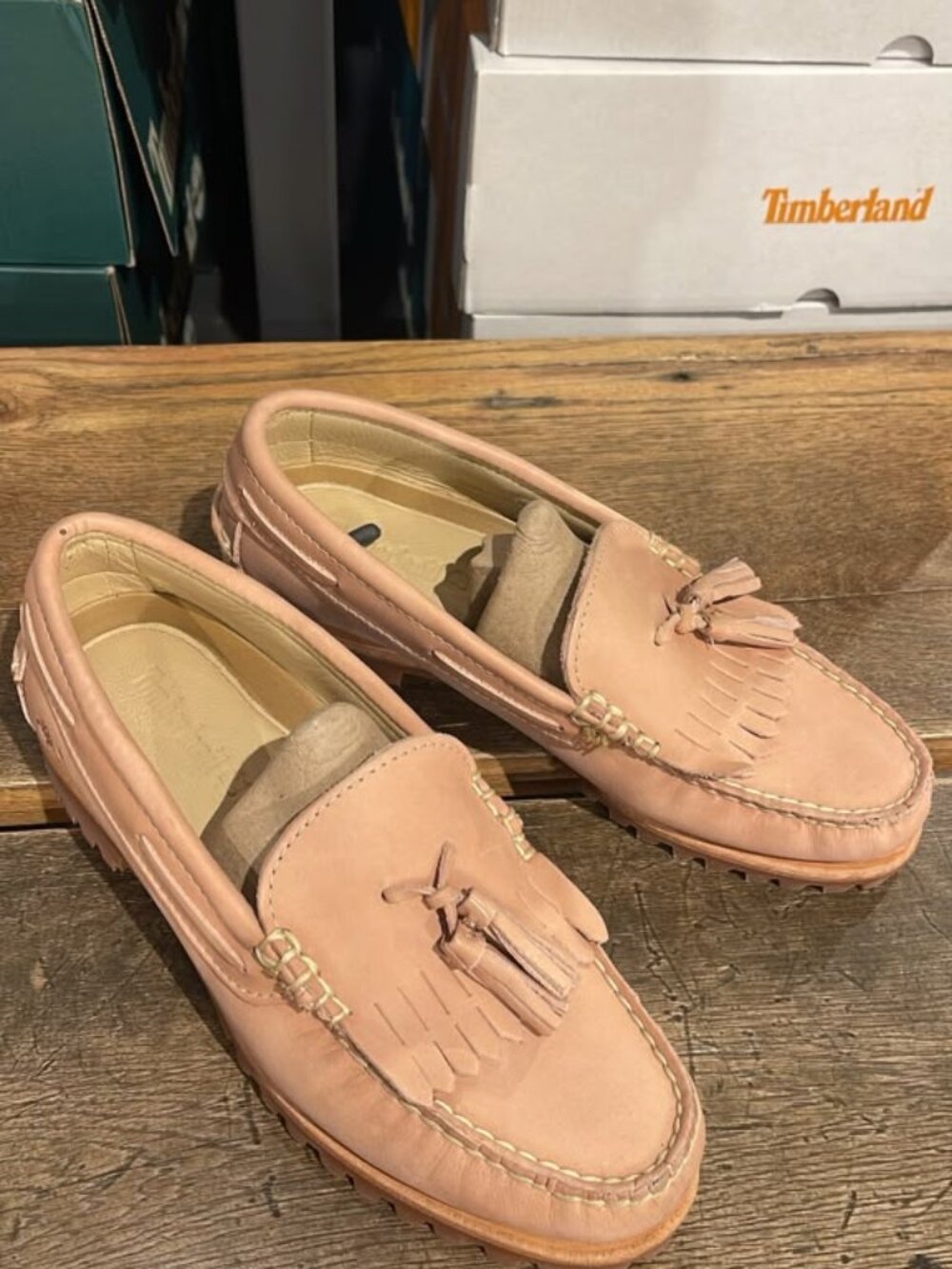 TIMBERLAND WOMEN'S AUTHENTIC LOAFER SHOE LIGHT PINK FULL GRAIN A2021-A8M